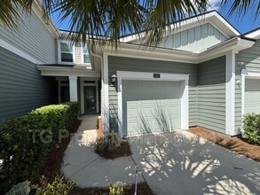 Building Photo - 24 Bush Pl