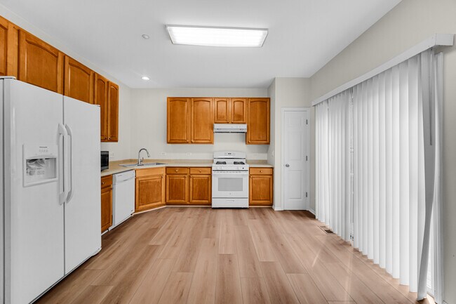 Building Photo - 1775 Kelberg Ave