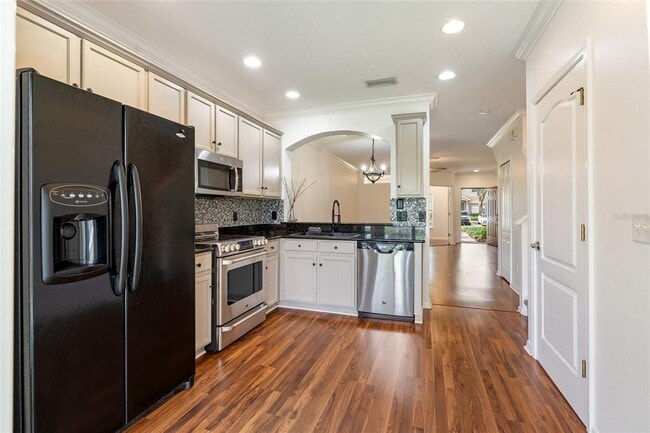 Building Photo - 15929 Fishhawk Creek Ln