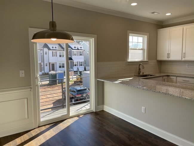 Building Photo - 239Keener