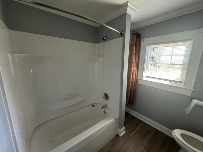 Building Photo - Walking distance to Downtown Kings Mountain, NC  =