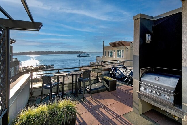 Building Photo - RARE OPENING at Waterfront Landing – Spacious Waterfront 1BR w/ Private Deck, Views & Direct Pike...