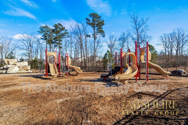 Building Photo - 2607 Chert Ln