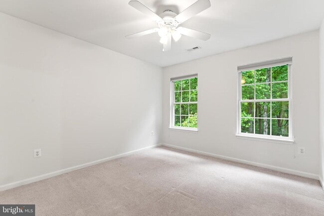 Building Photo - 10105 Cotter Ct