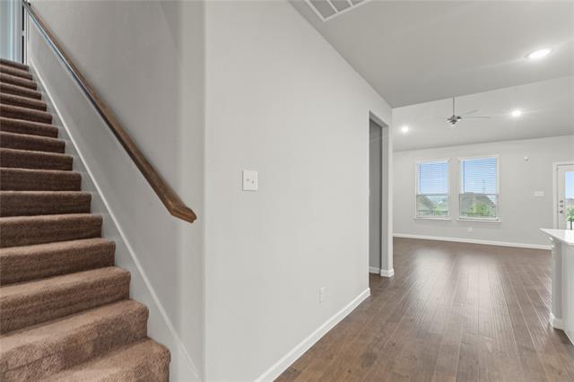 Building Photo - 10641 Enchanted Rock Wy