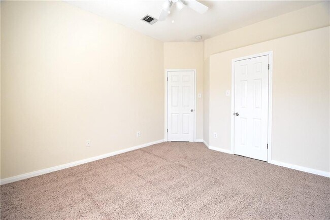 Building Photo - 1005 Cashew Ln