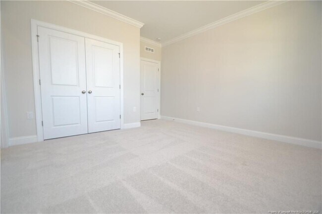 Building Photo - 421 Canyon Spring Trl