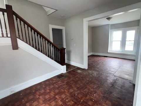 Building Photo - 2702 Midland Ave