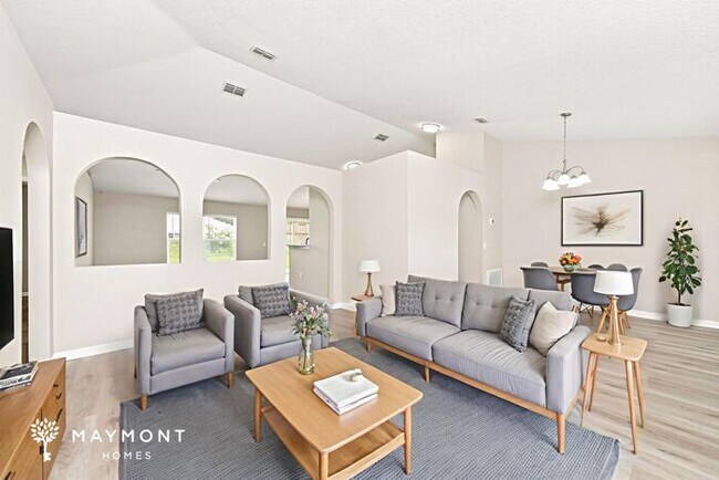 Building Photo - Spacious 3-Bedroom Kissimmee Home