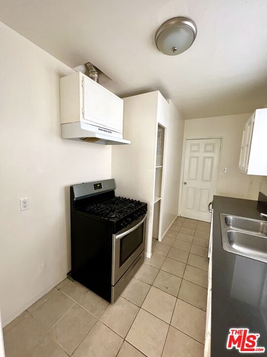 Building Photo - 505 Edgewood St