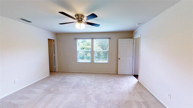 Building Photo - 2914 Whispering Pine Blvd