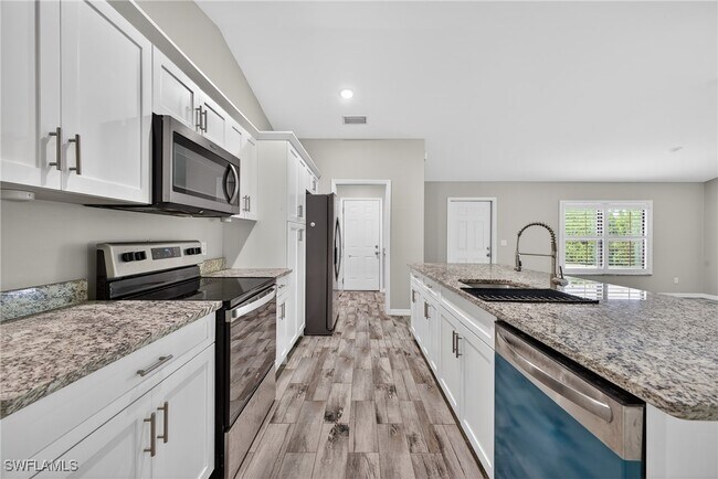 Building Photo - 8422 Cardinal Rd