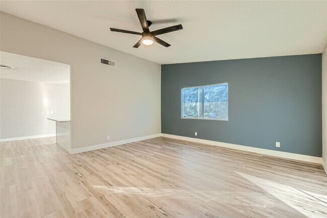 Building Photo - STUNNINGLY REMODELED Single Story Home with Pool in Twin Lakes Neighborhood