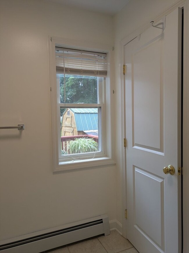 Building Photo - 55 Boys Ave