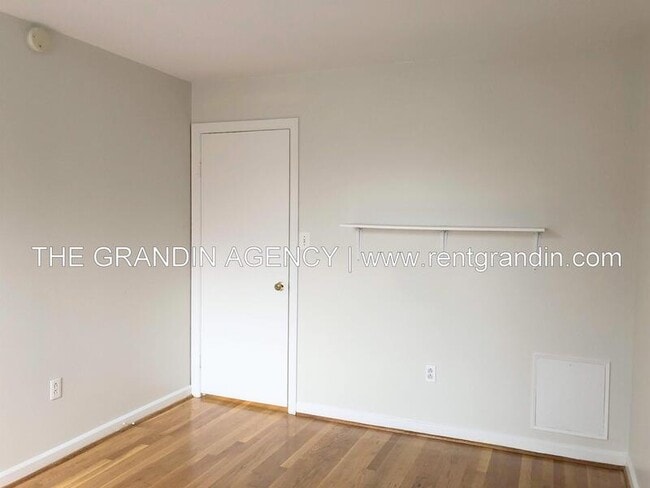 Building Photo - 1803 Grandin Rd SW