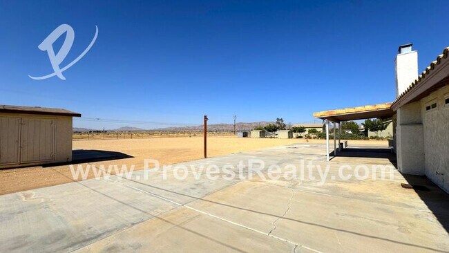 Building Photo - 21030 Zuni Rd
