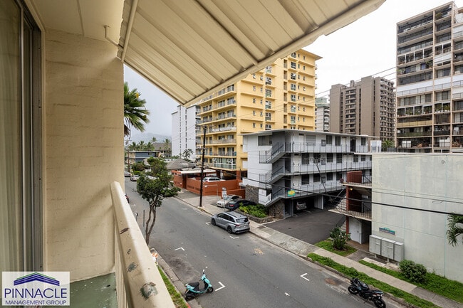 Building Photo - 240 Lili?uokalani Ave