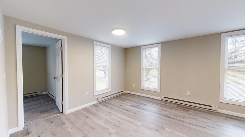 Living Room - 173 S Main St