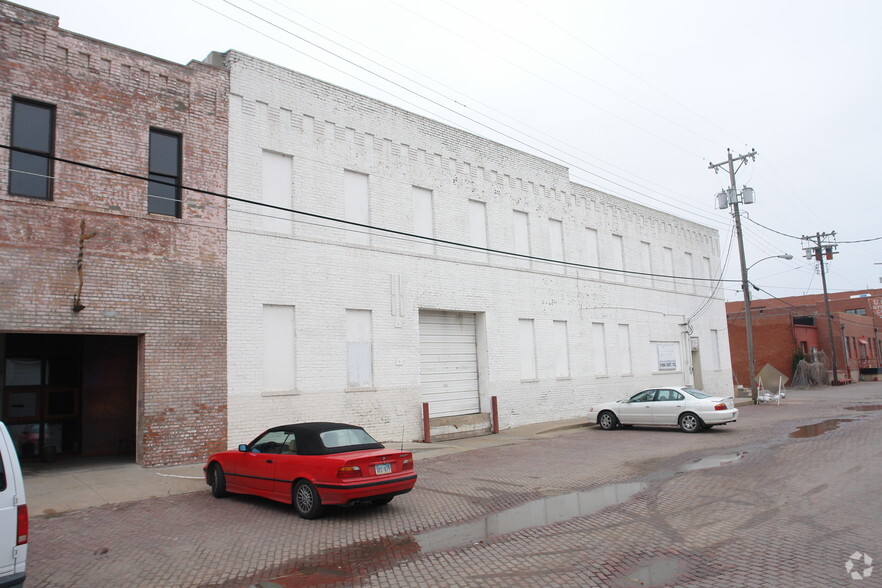 Building Photo - The Finn Lofts