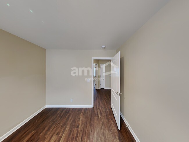 Building Photo - 2911 Morning Mist Ct