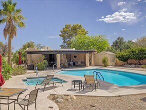 Building Photo - ALL UTILITIES, WIFI AND FURNITURE INCLUDED!! Beautiful Fully Furnished Home with Upgrades & Commu...