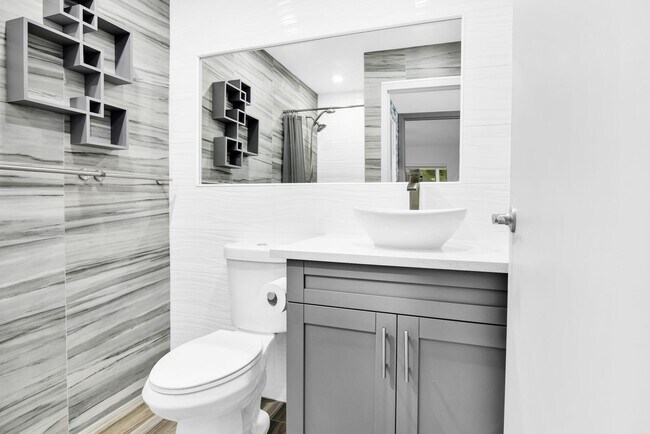 Building Photo - 277 Brittany F