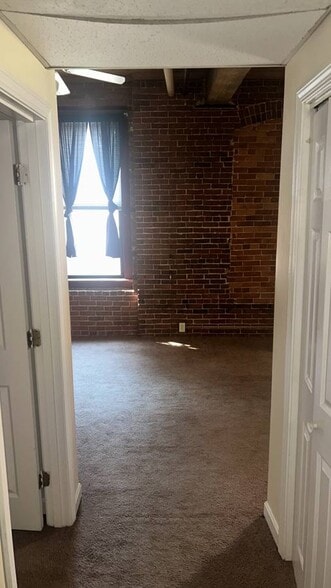 Building Photo - 59 Washington St