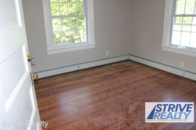 Building Photo - 6 br, 2.5 bath House - 5 Elmhurst Ave