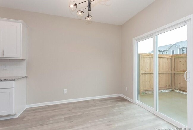 Building Photo - 1011 Kingscote Dr