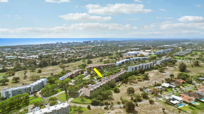 Building Photo - 6161 NW 2nd Ave