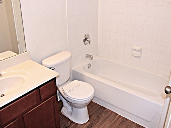 Building Photo - 9213 Whistlewood Dr