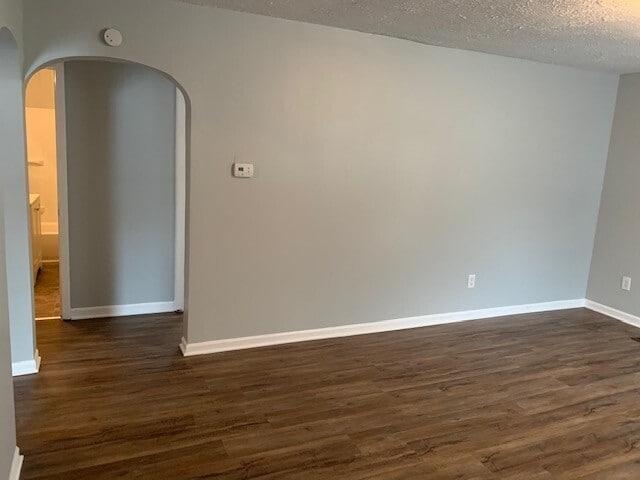 Building Photo - 5601 E 31st St