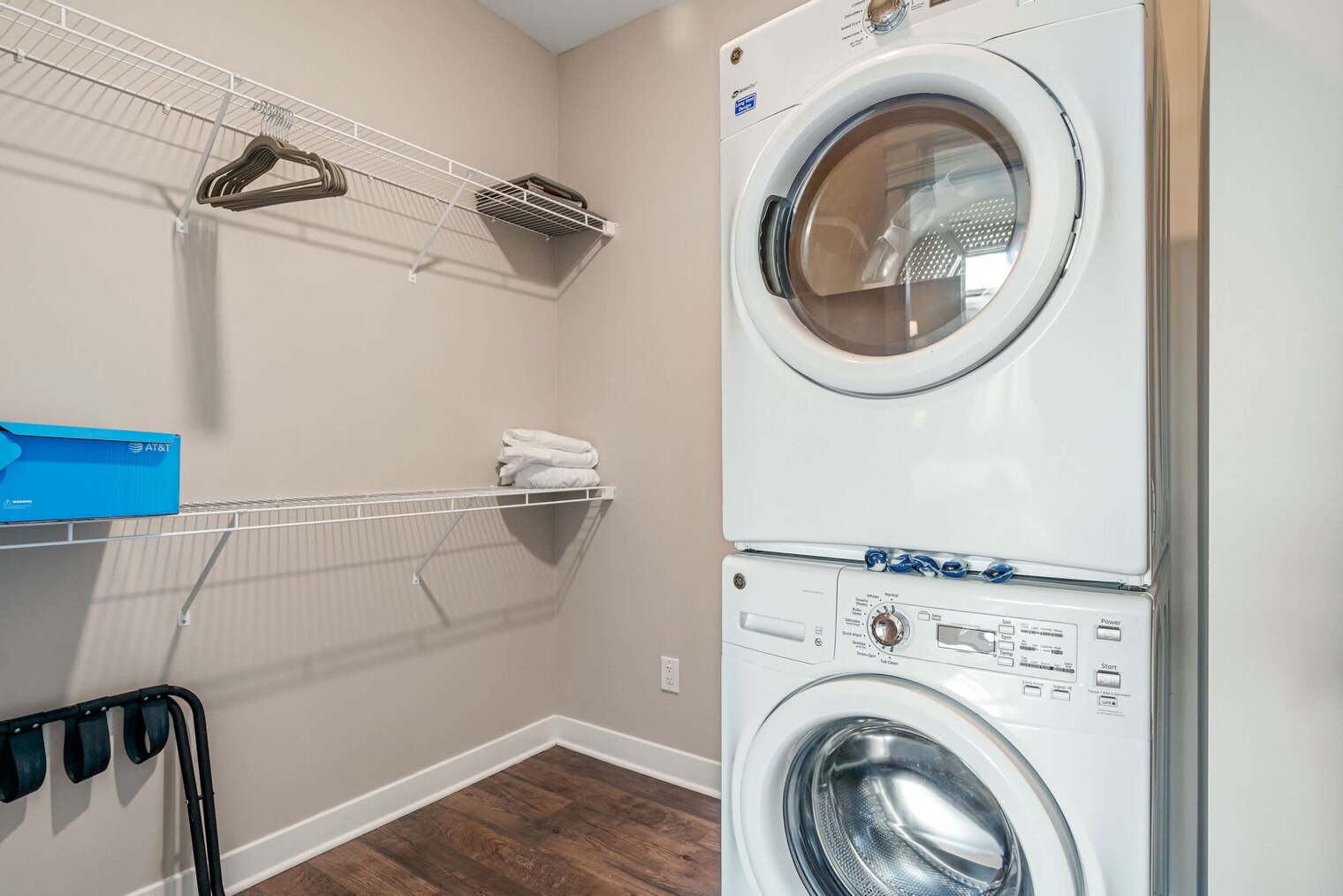 Building Photo - 501n N New Jersey St