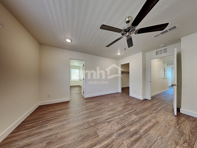 Building Photo - 6139 Theodore St