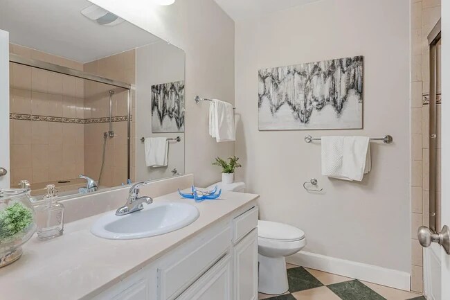 Building Photo - 1198 N Abbott Ave