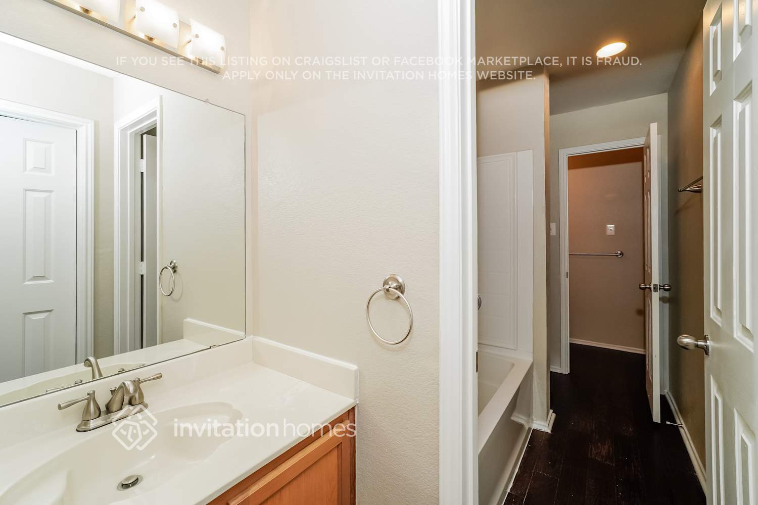 Building Photo - 8000 Stowe Springs Ln