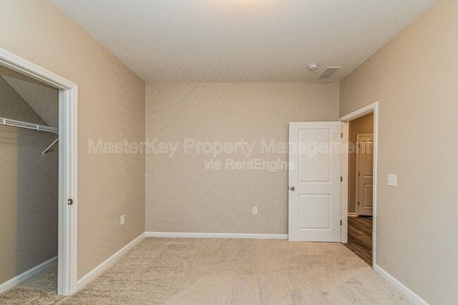 Building Photo - 1242 Flyfish Ave