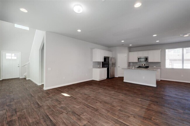 Building Photo - 14612 Frankel Loop