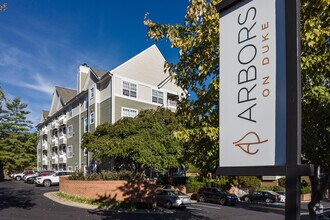Building Photo - Arbors on Duke