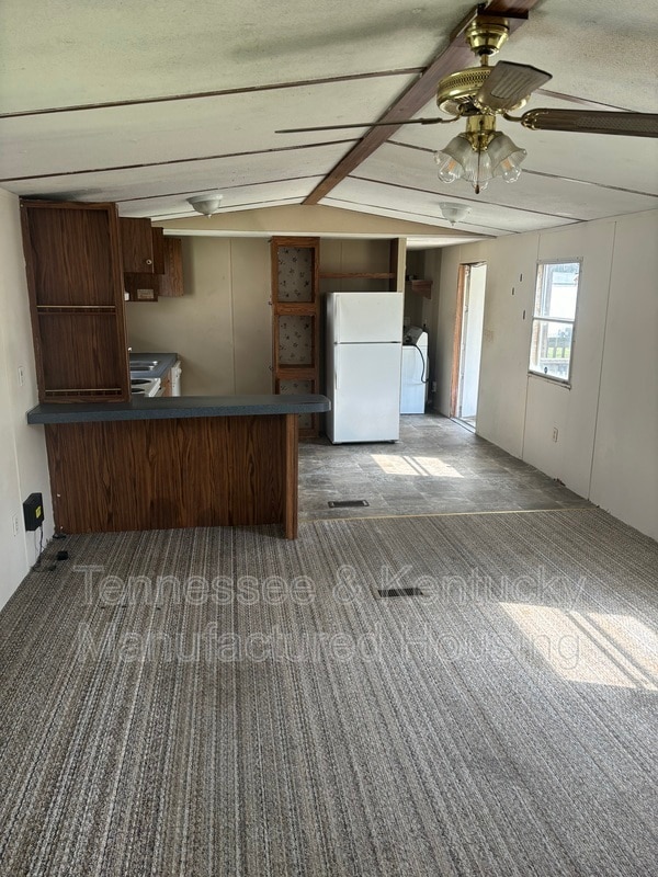 Building Photo - 325 Hillsdale Estates Ln