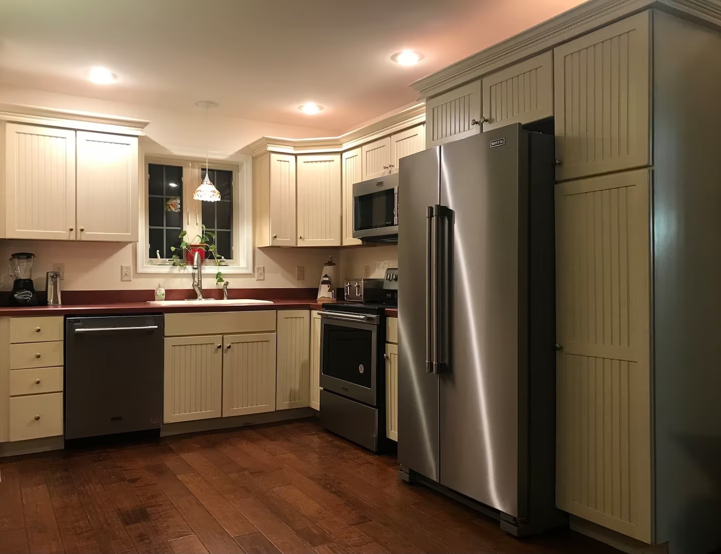 Kitchen - 23166 Bridgeway Ct E