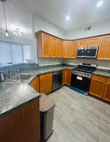 Building Photo - 171 Winchester Ct