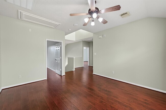 Building Photo - 16642 Chinn Ridge Ln