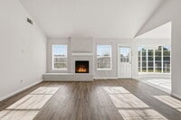 Building Photo - 11202 Sagehill Dr