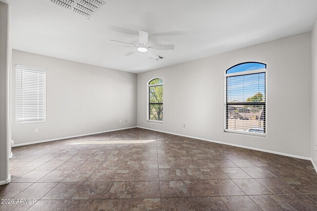 Building Photo - 7911 S 47th Ln