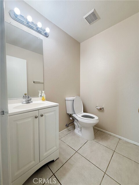 Building Photo - 6569 Gladiola St