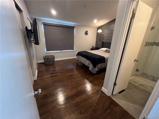 Building Photo - 3603 Whispering Hills Dr