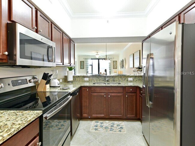 Building Photo - 16804 Vardon Ter