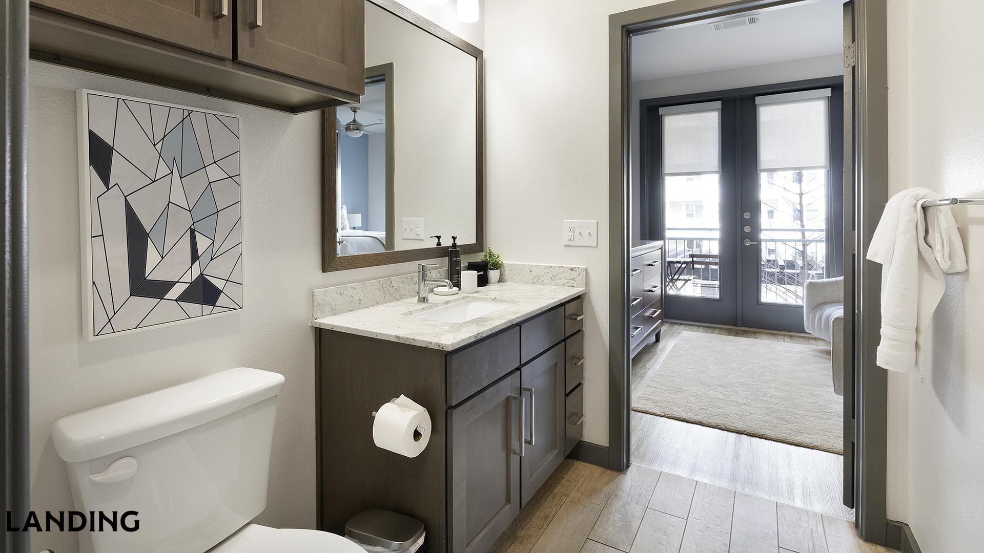 Building Photo - 3001 Crockett St