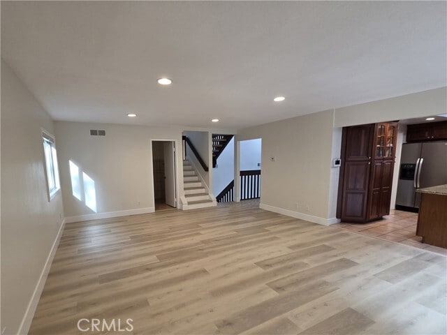 Building Photo - 24776 Glenwood Dr